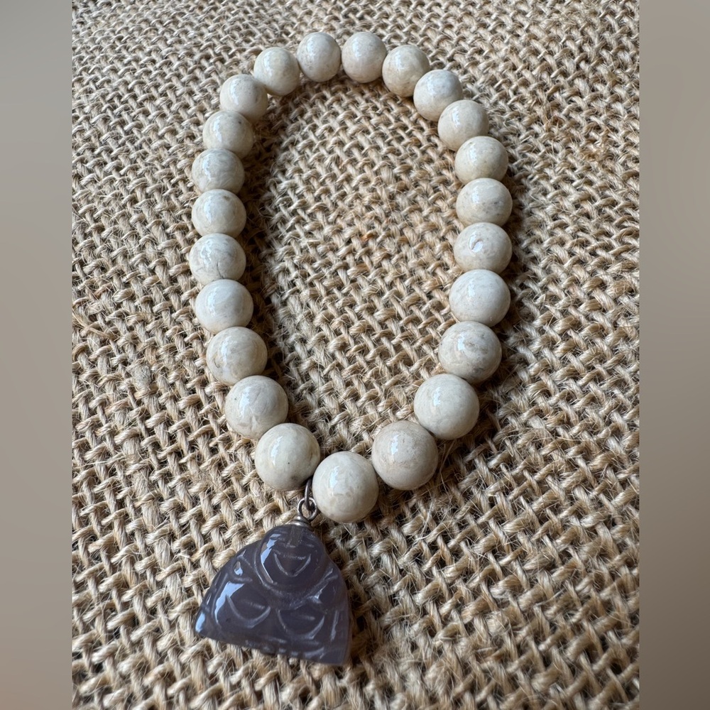 Stretch Laughing Buddha bracelet